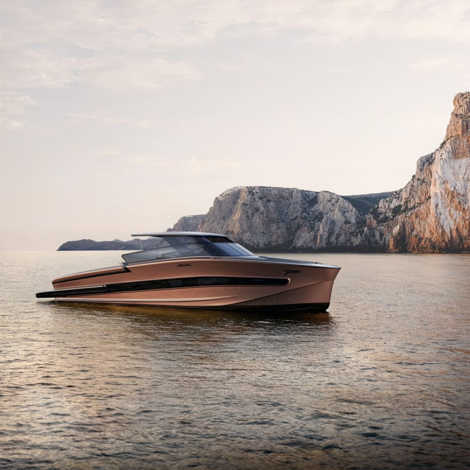 Il debutto mondiale del Fiart P52: potenza e prestigio in 52 Piedi